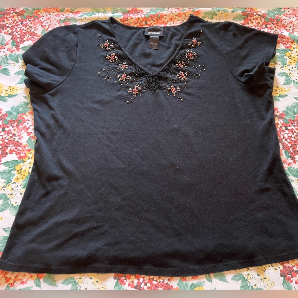 Avenuue V-Neck Cotton short sleeve Black Tee with embellishments beads design
